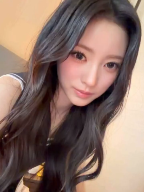 @annavvild