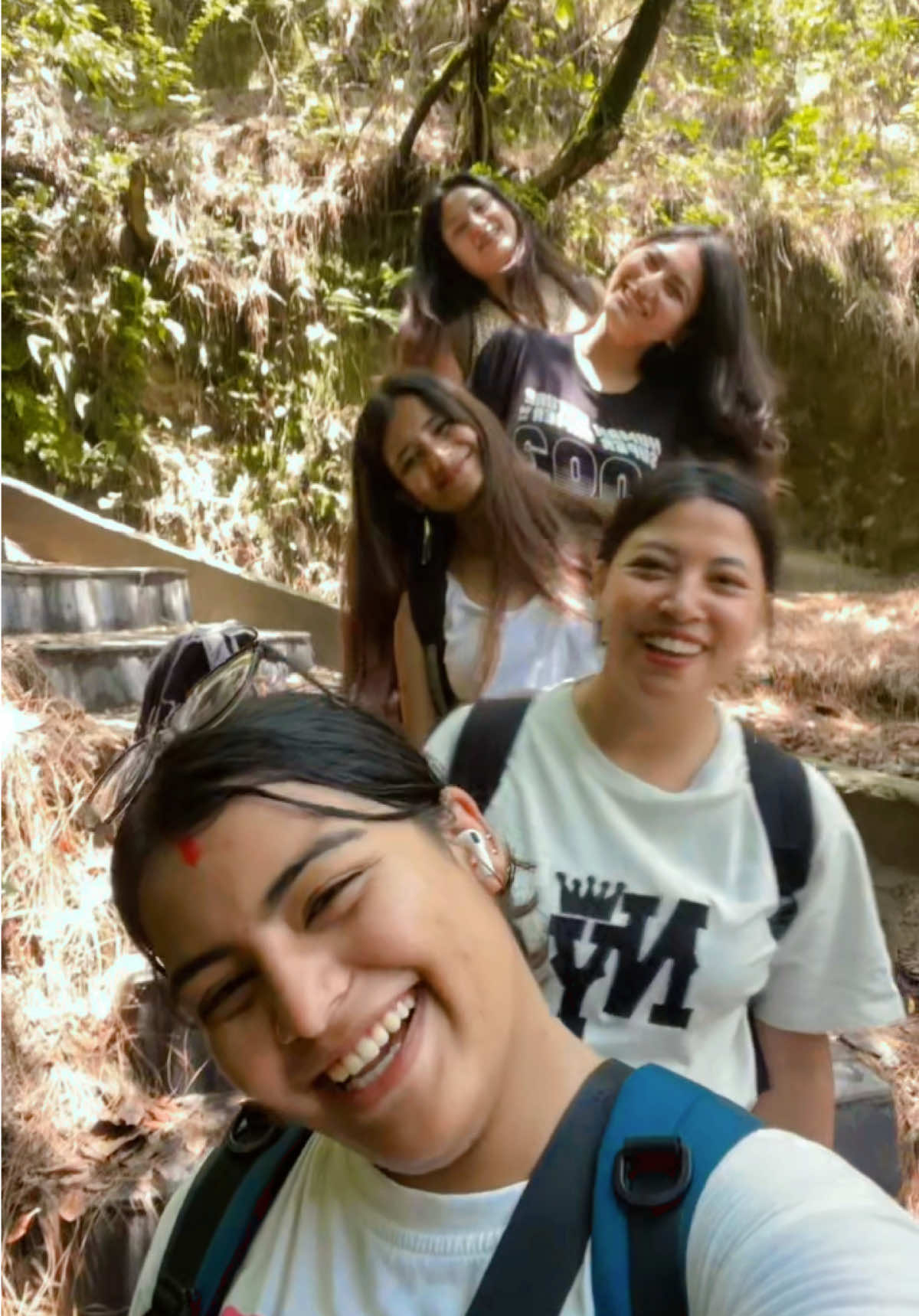 @Avira✨
