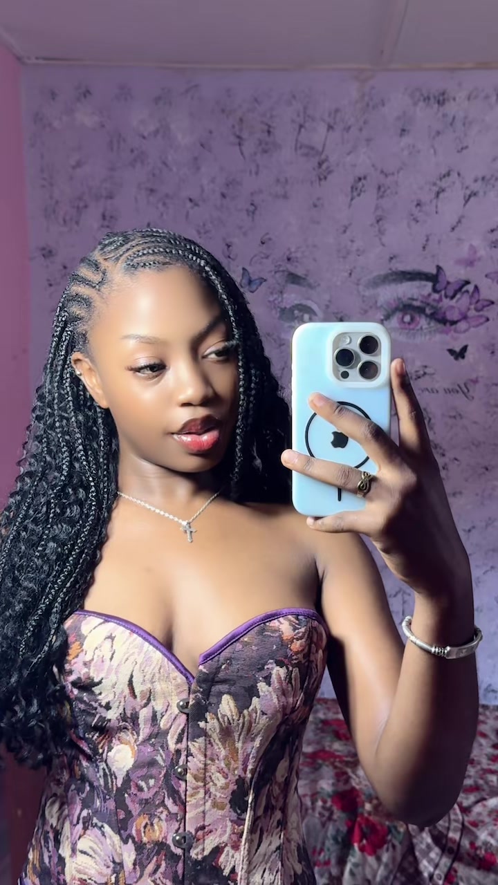 @douce_ariss