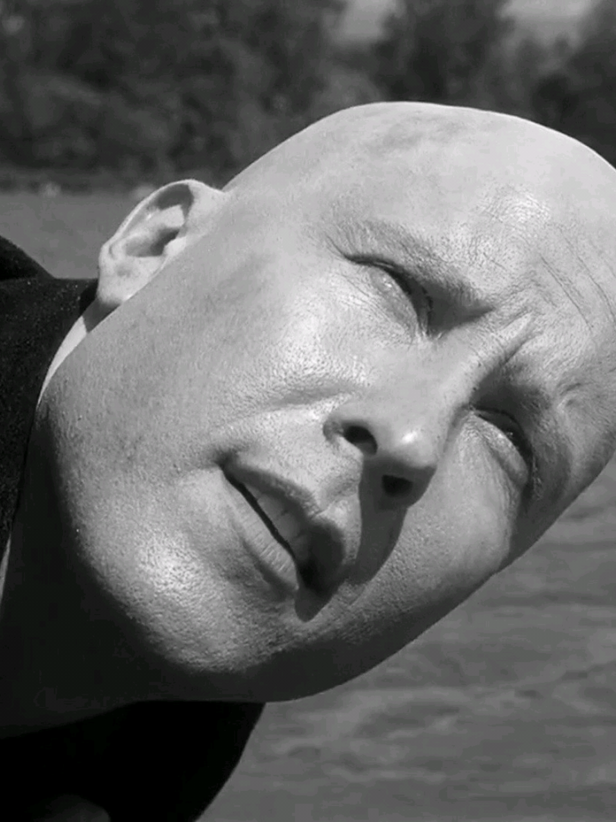 @ᴇᴠᴇʟʟʏɴ ౨ৎ