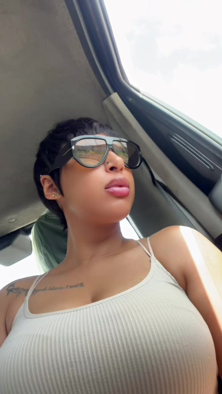 @belledesi2