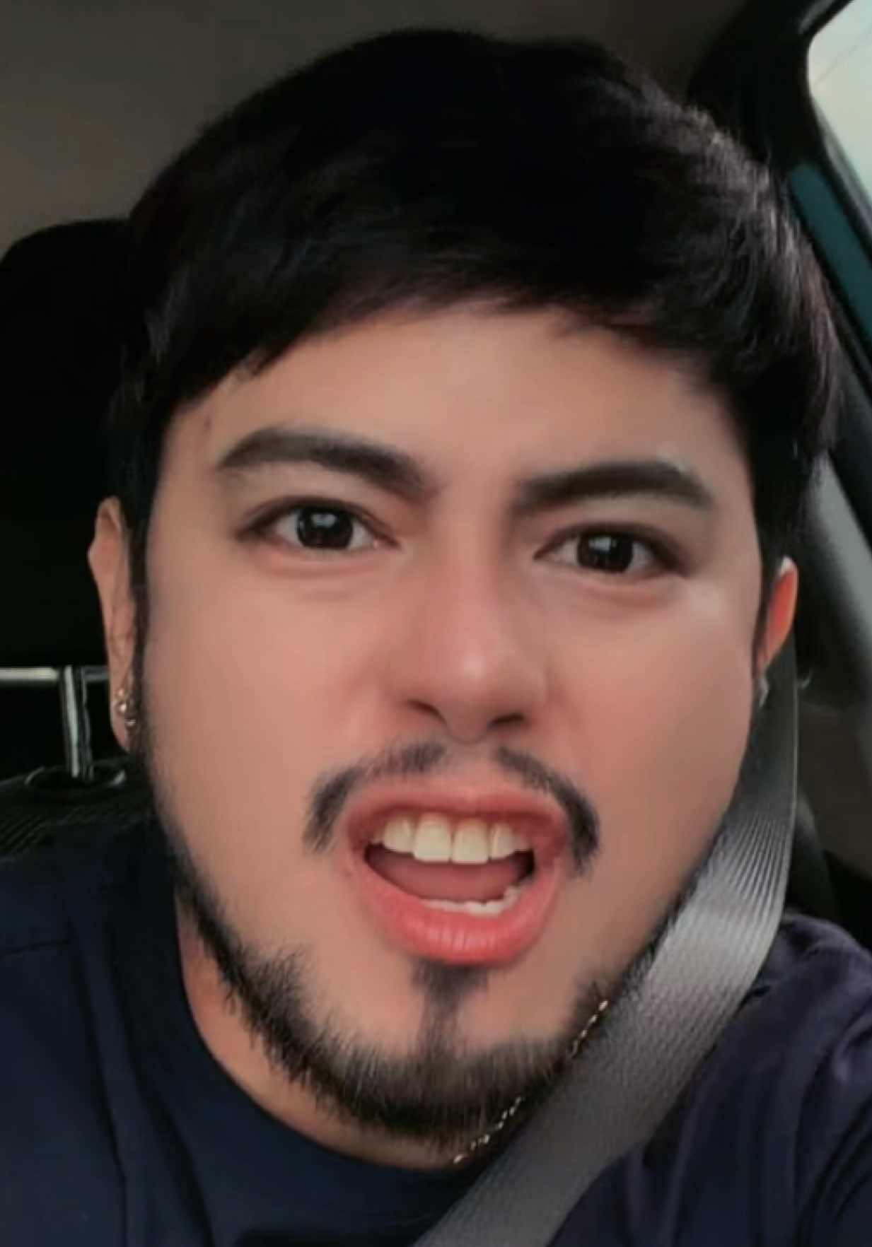 @Reyo