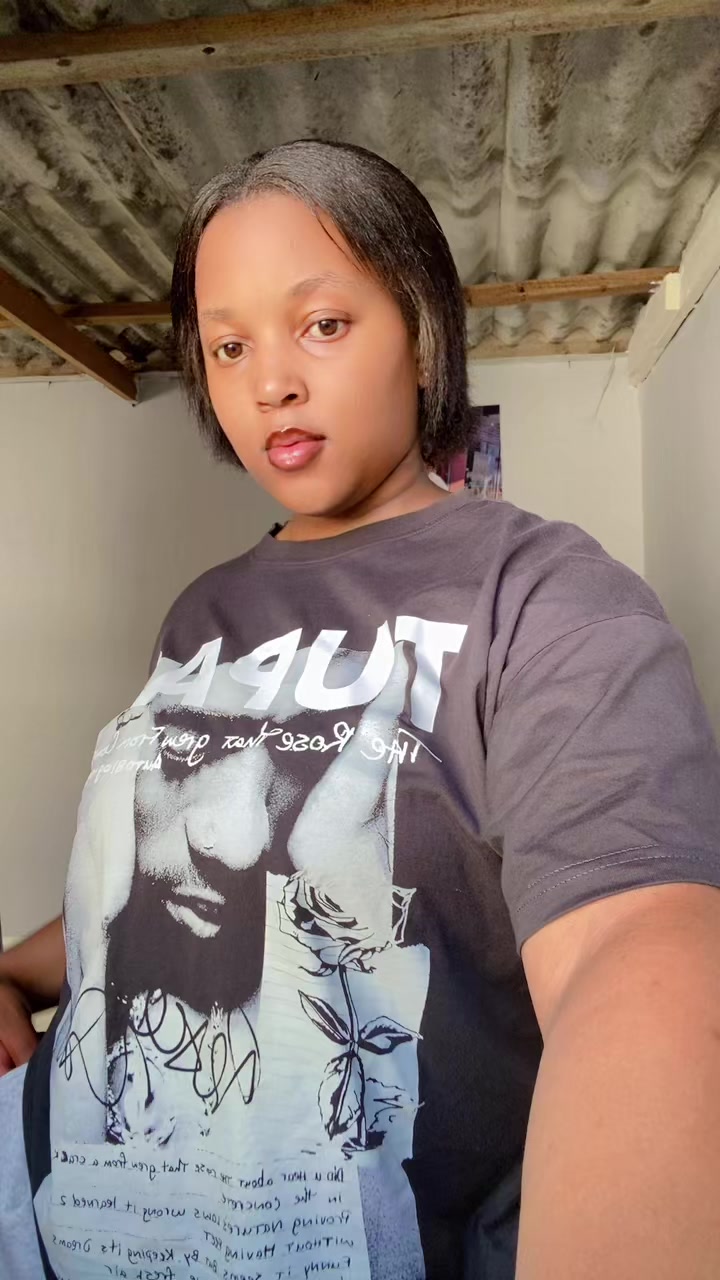 @Ntombizenkcubeko🌸