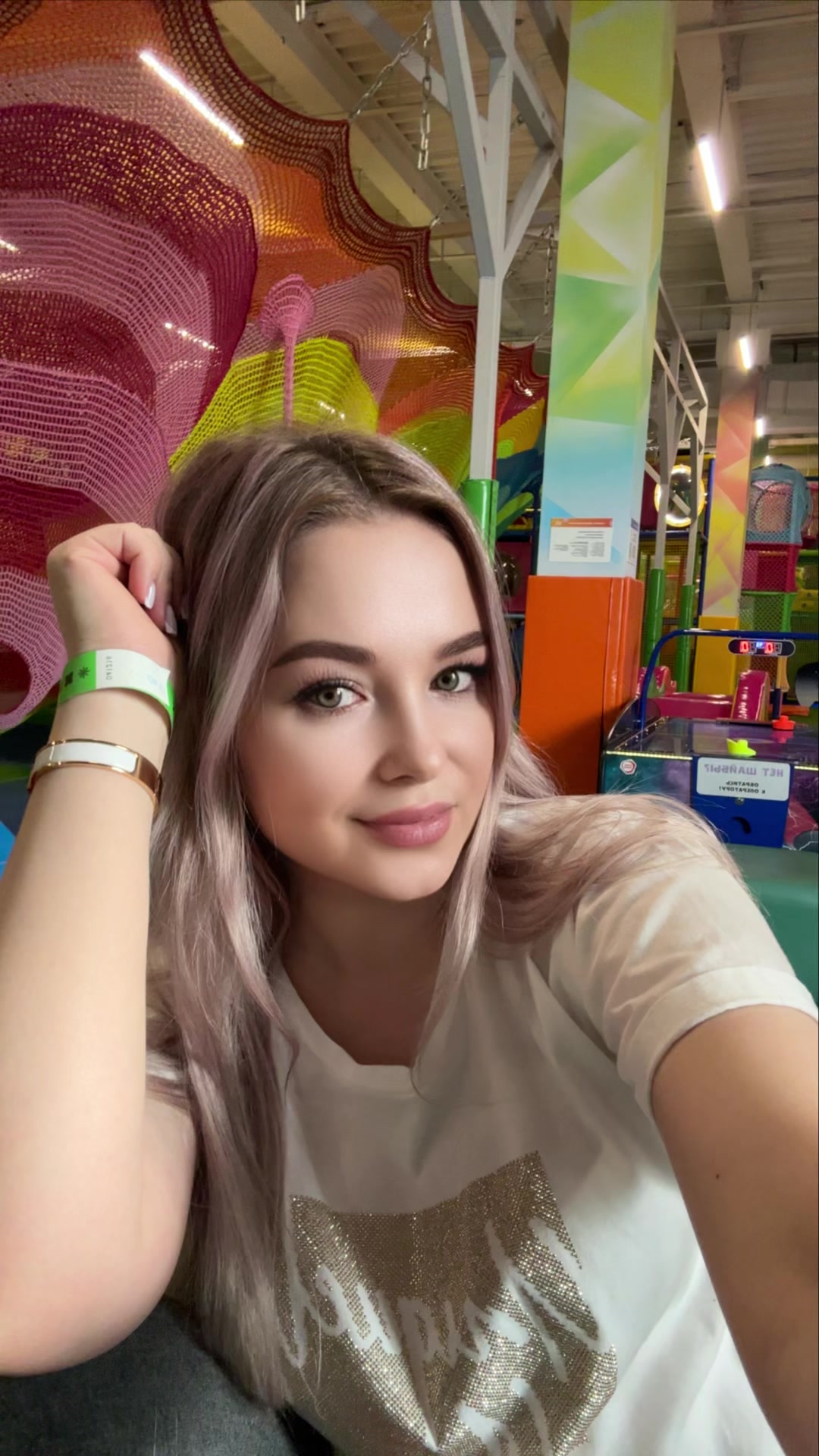 @Yan_chik1001