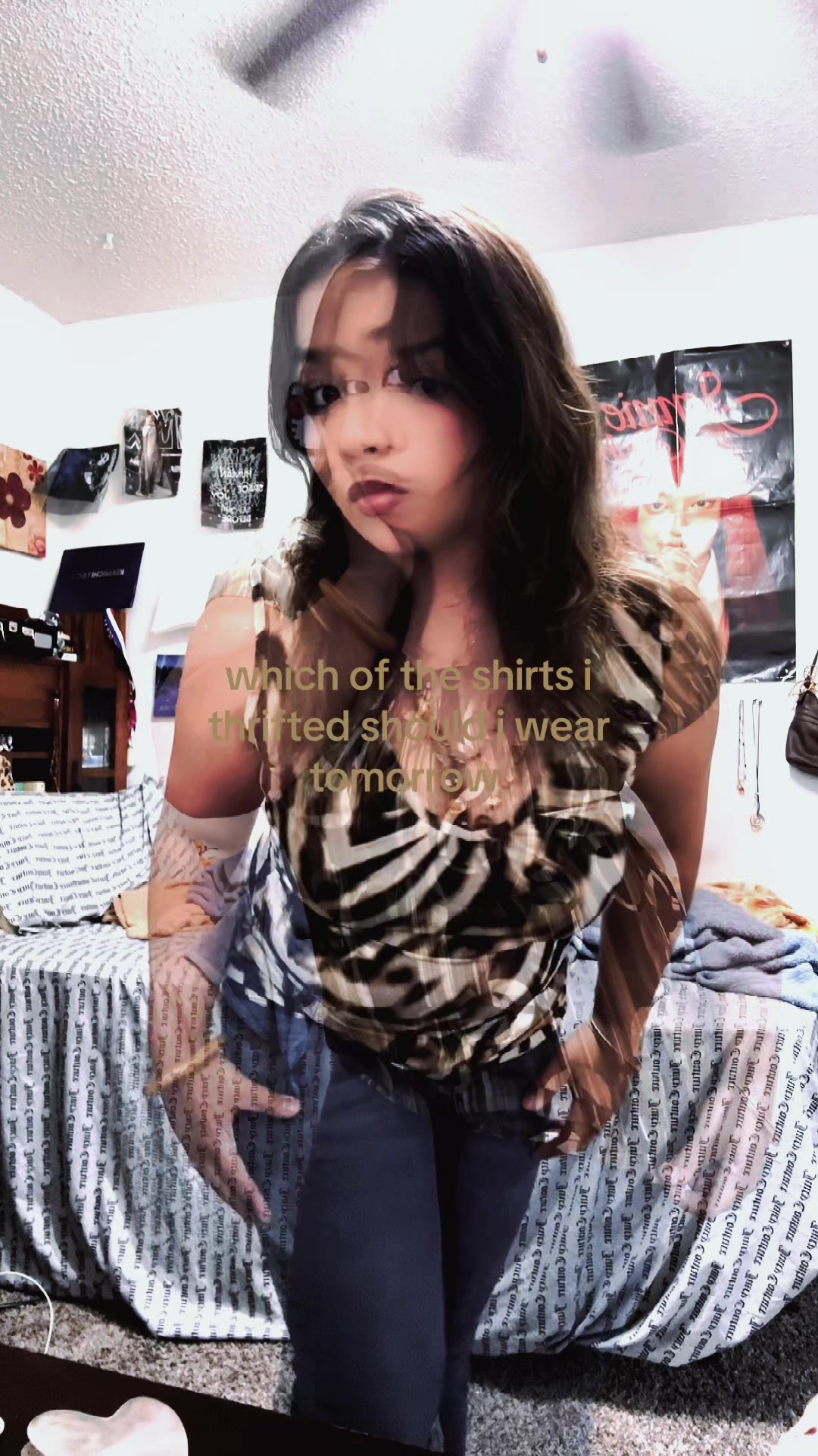 @☕️🪬🧃📔🪡👩🏽&zwj;🎨
