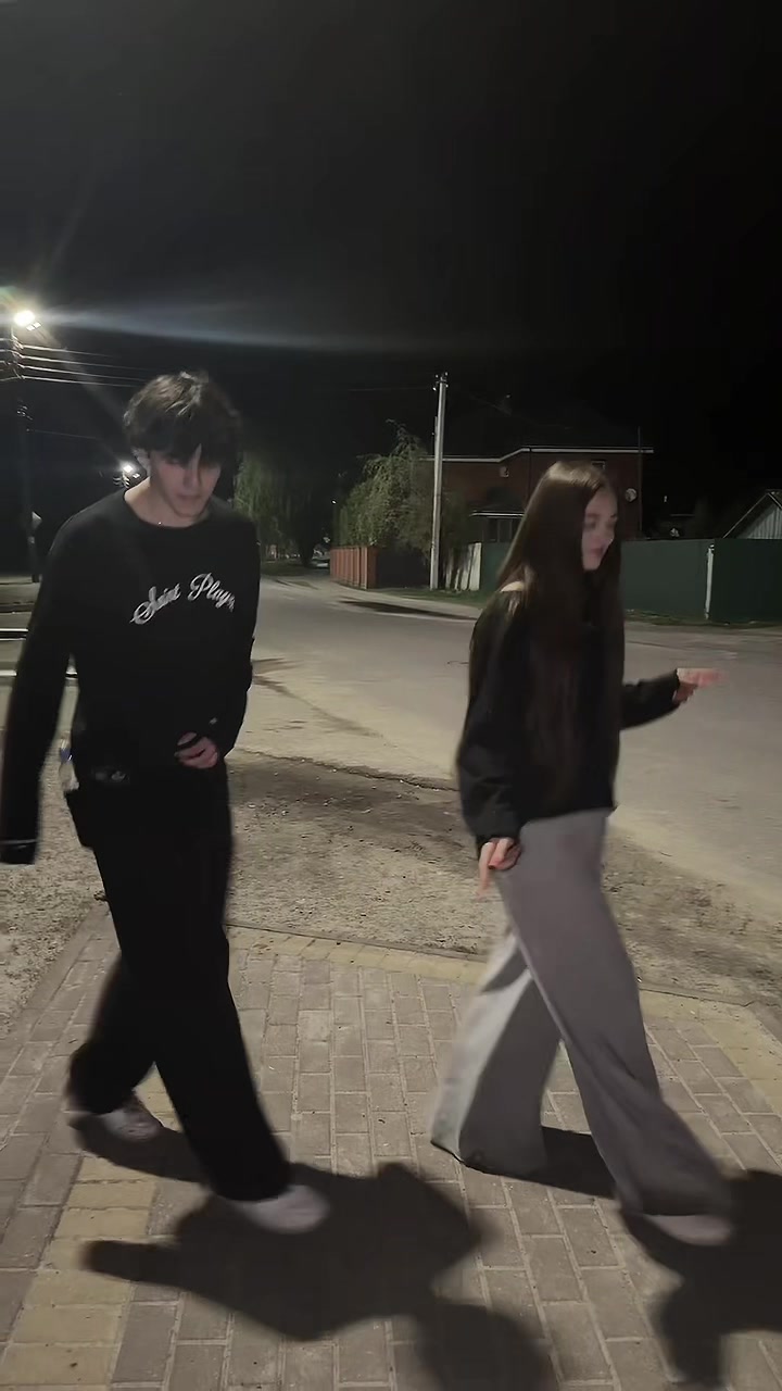 @нелинова¿