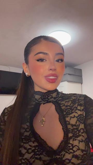 @Valentina