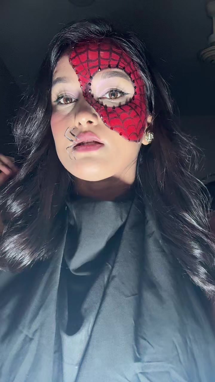 @Makeupwithaakriti