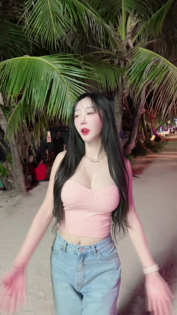 @DJvivi