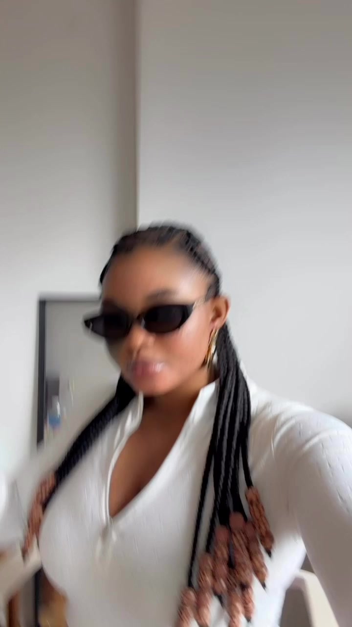 @Adjoa🎀🍒