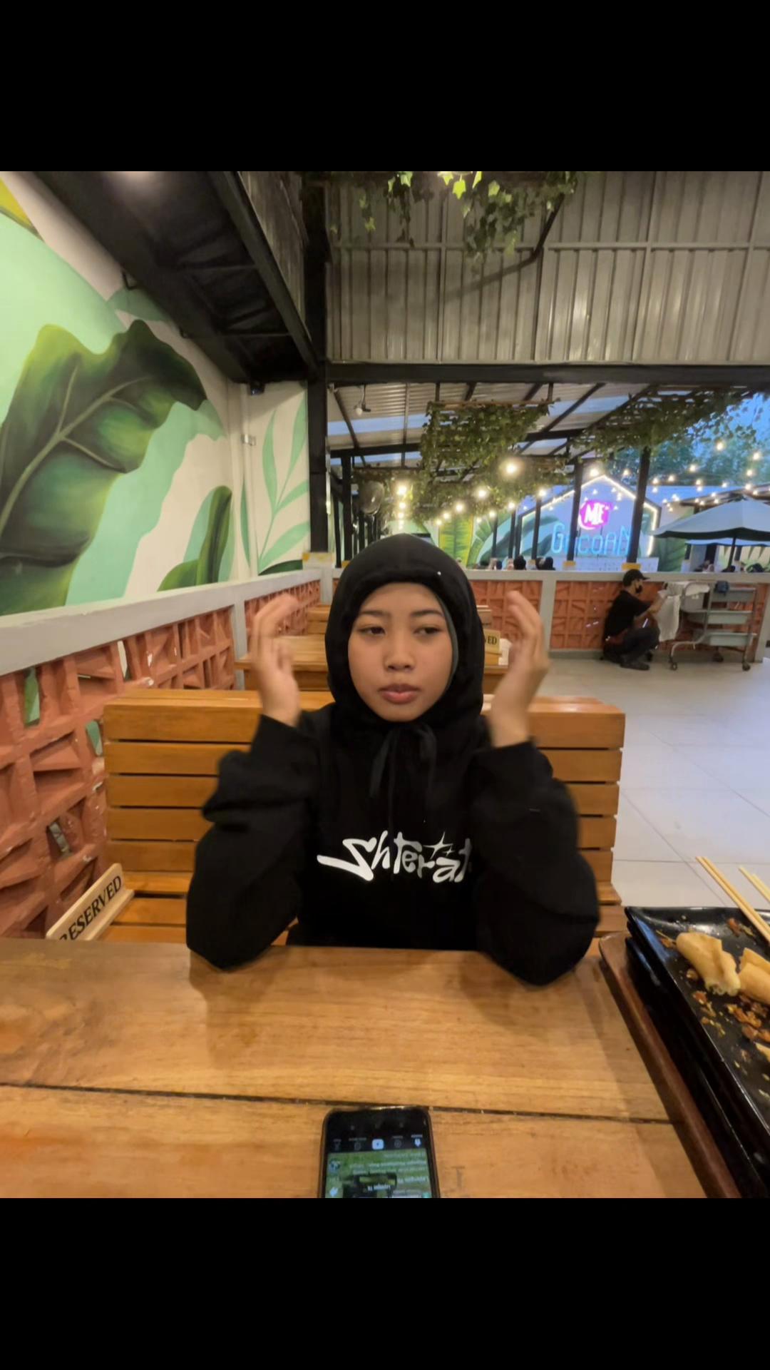 @Mas Fadhil ˗ˋˏ♡ˎˊ˗