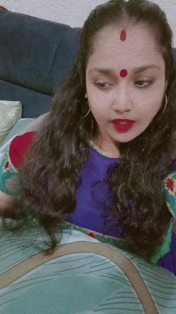 @💕துஷீலா கோமதி ஜெயசீலன்💕