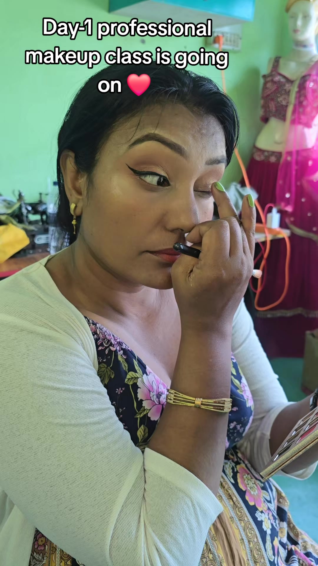 @makeupwithsonam