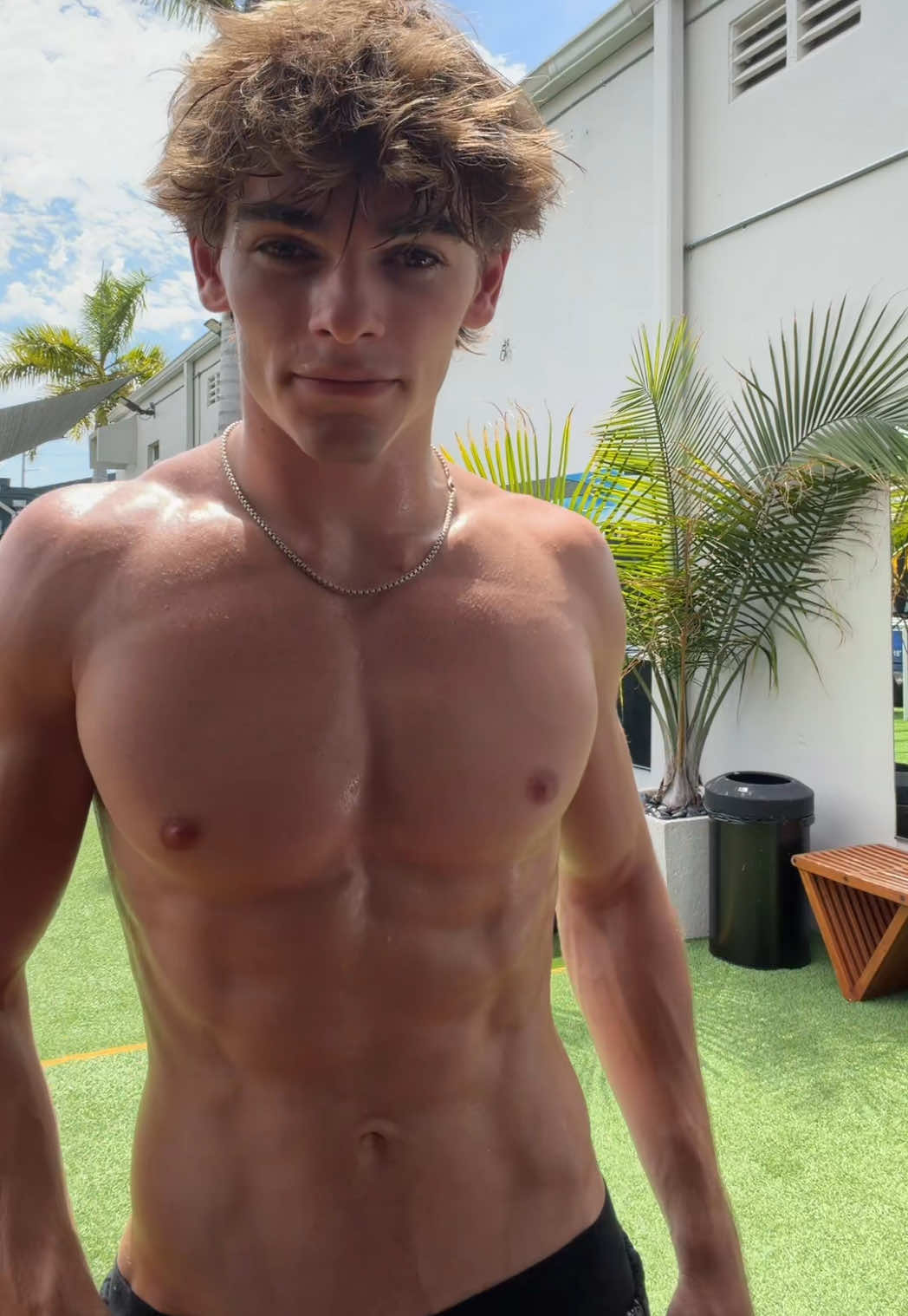 @Luca 🦮