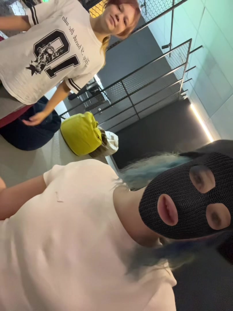 @Бу🪽