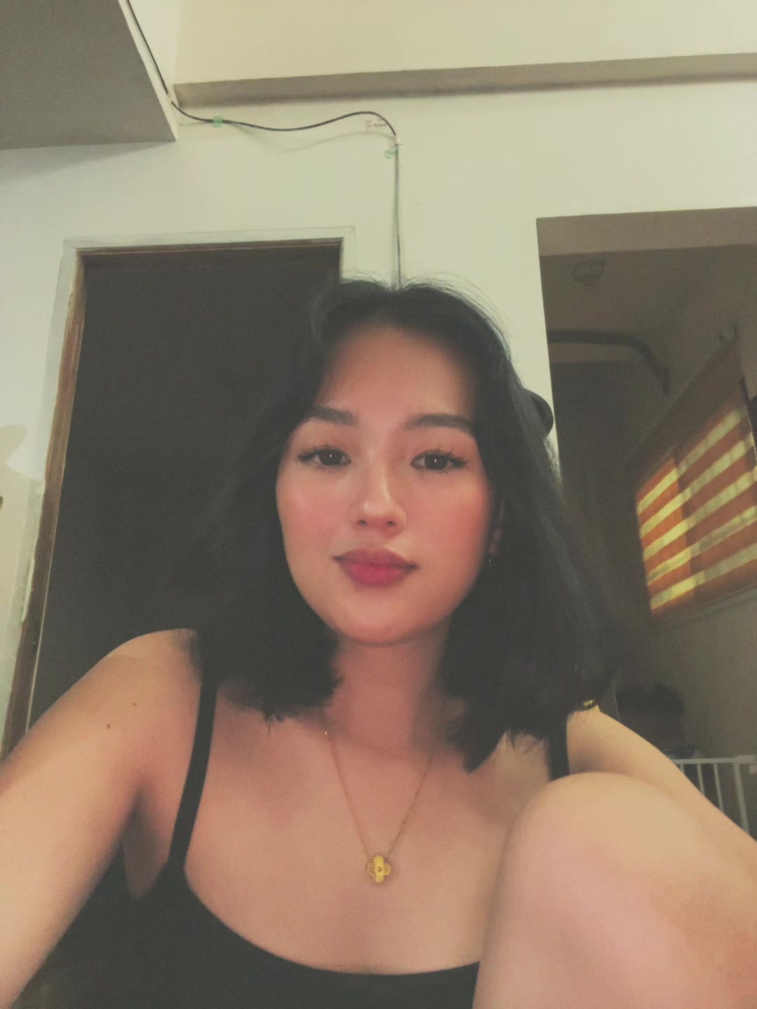 @𝔠𝔢𝔩𝔦𝔫𝔢