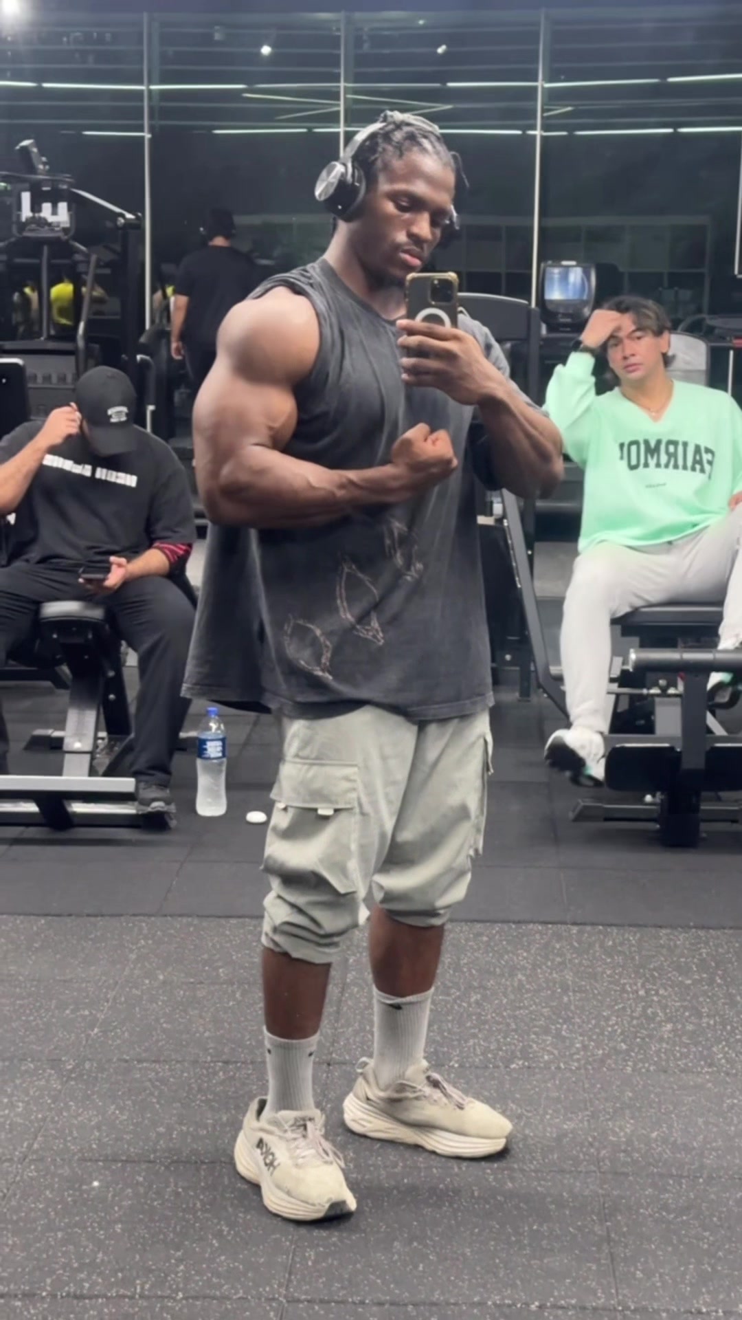 @Muscleboii