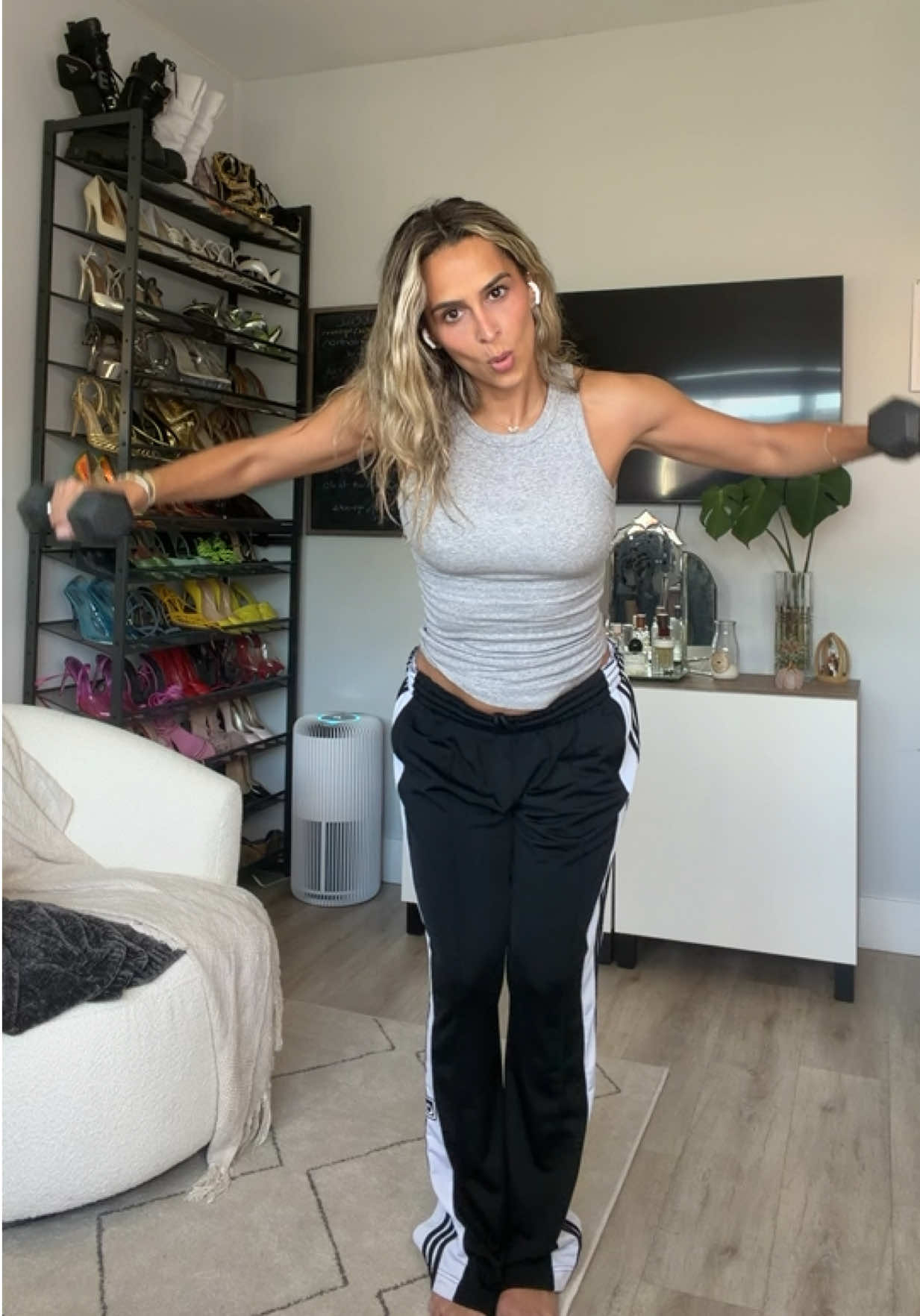 @Veronica Vega