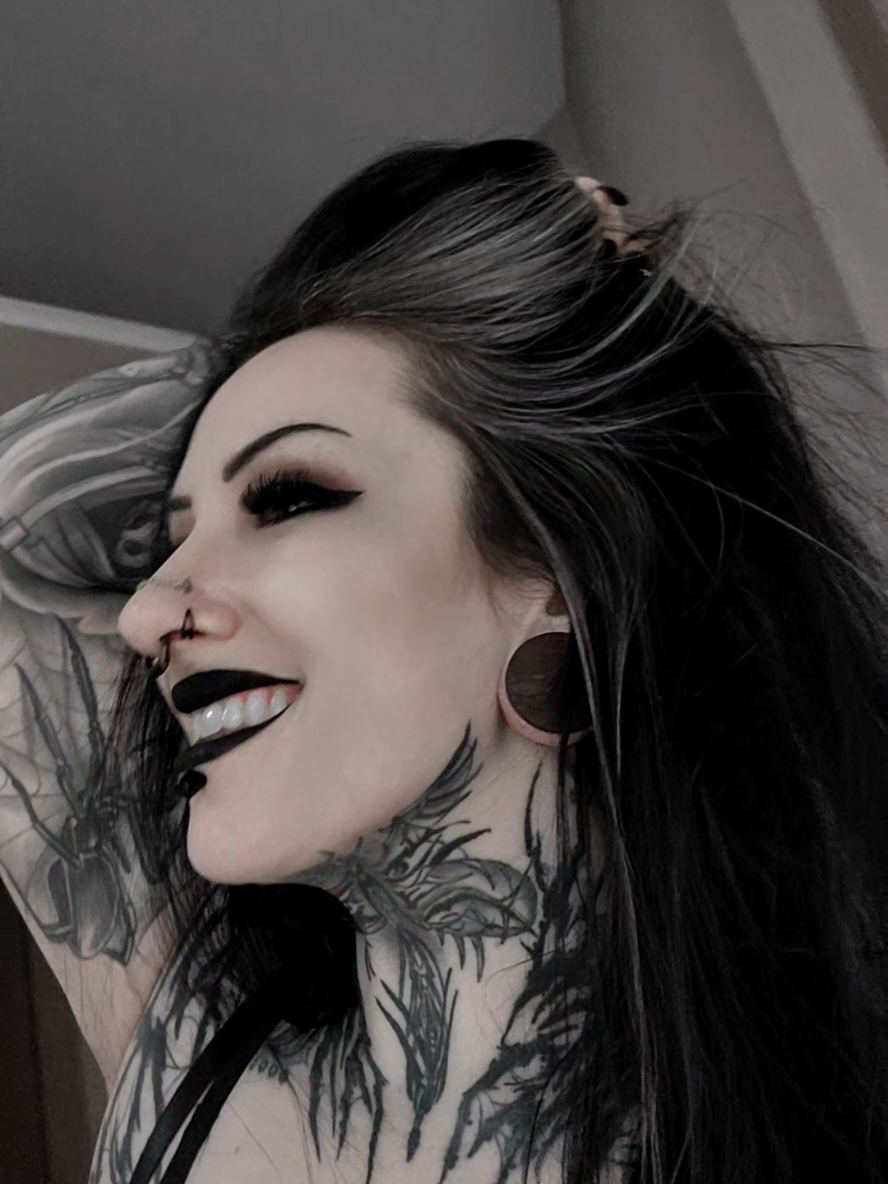 @โ x oh my goth โ