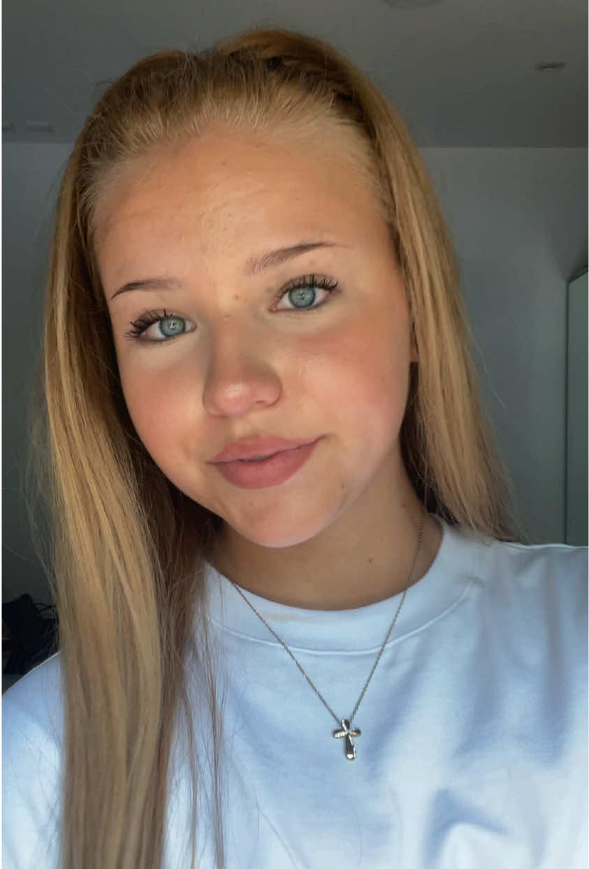 @𝐥𝐞𝐚ꨄ