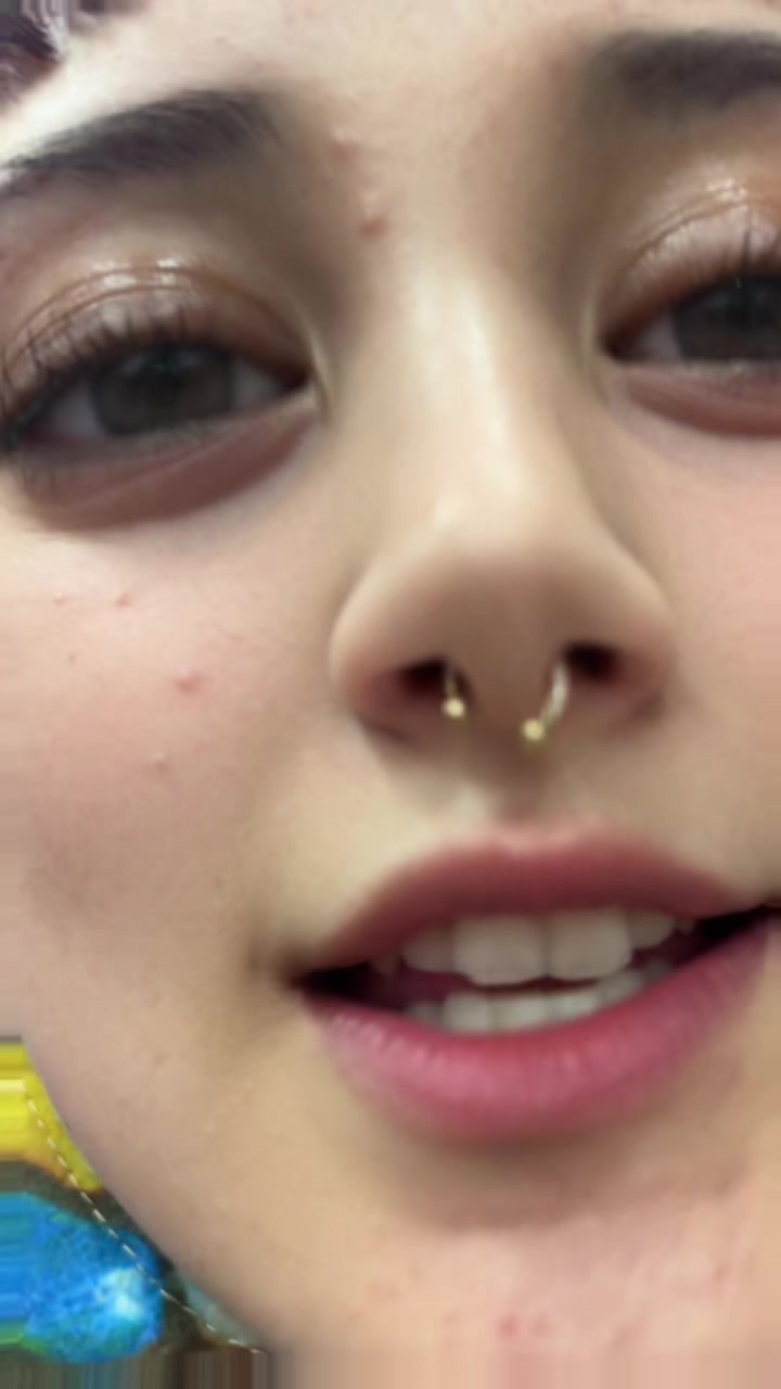 @alysaaa