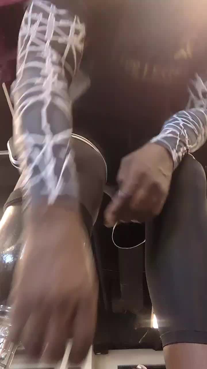 @bertmiller is bionic HIM♏🦂