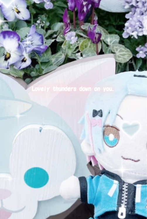 @みみ
