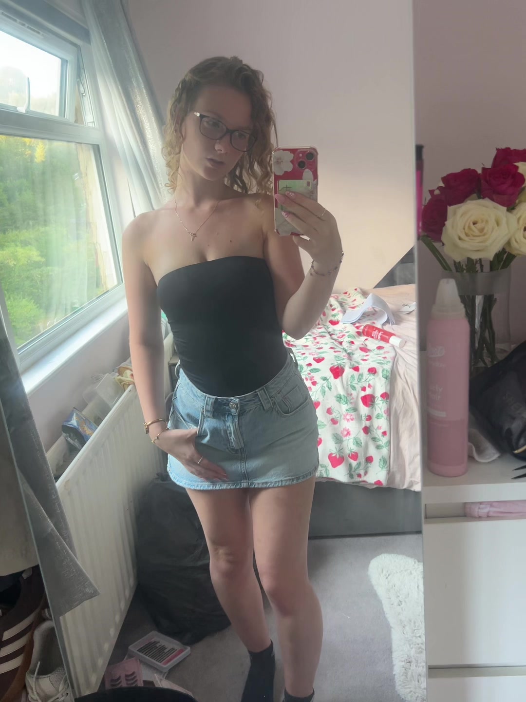 @millielouiseleonard