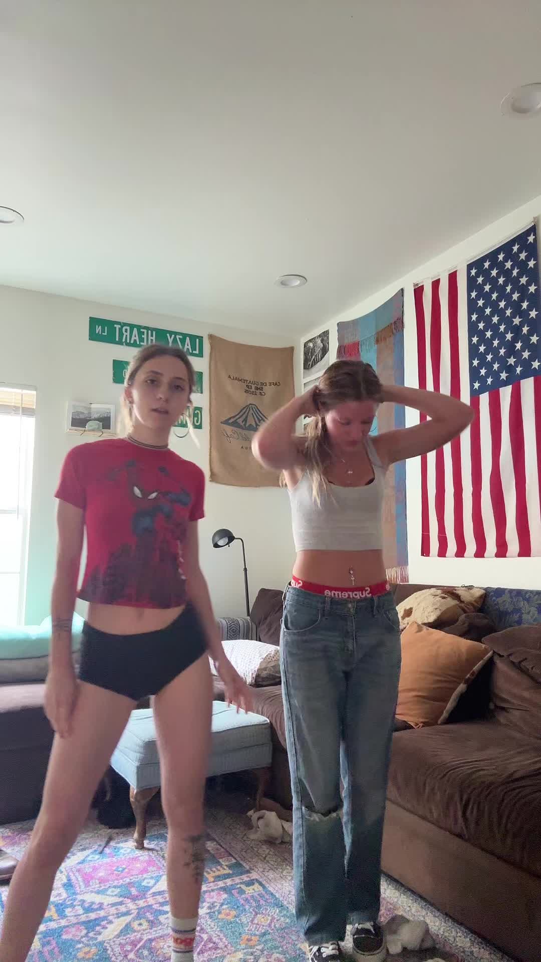 @vivian
