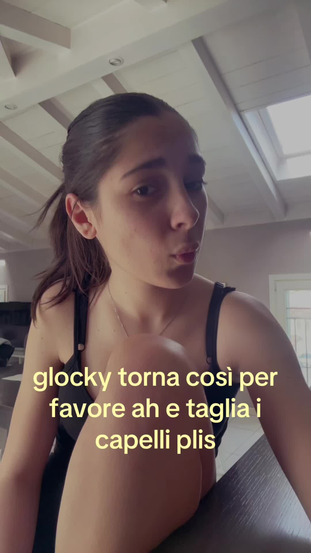 @melaverde____