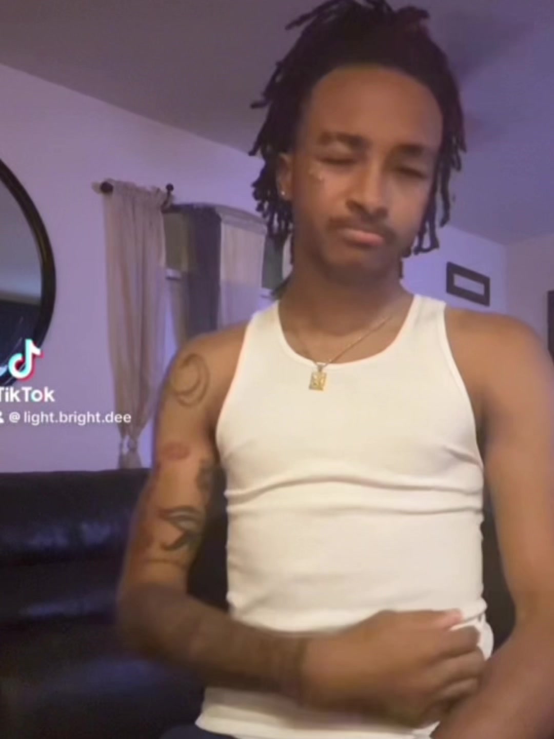 @sometatteddudewitdreads