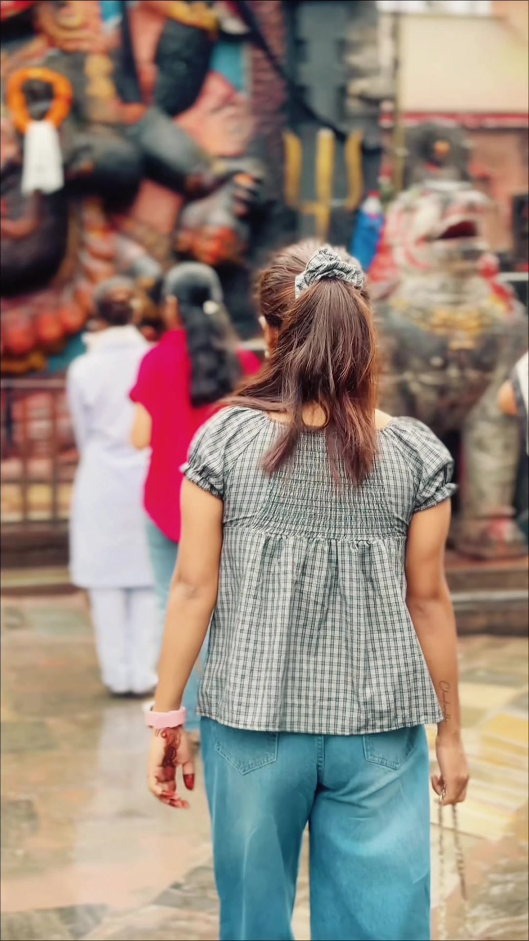 @Aarohi Thakur🦋