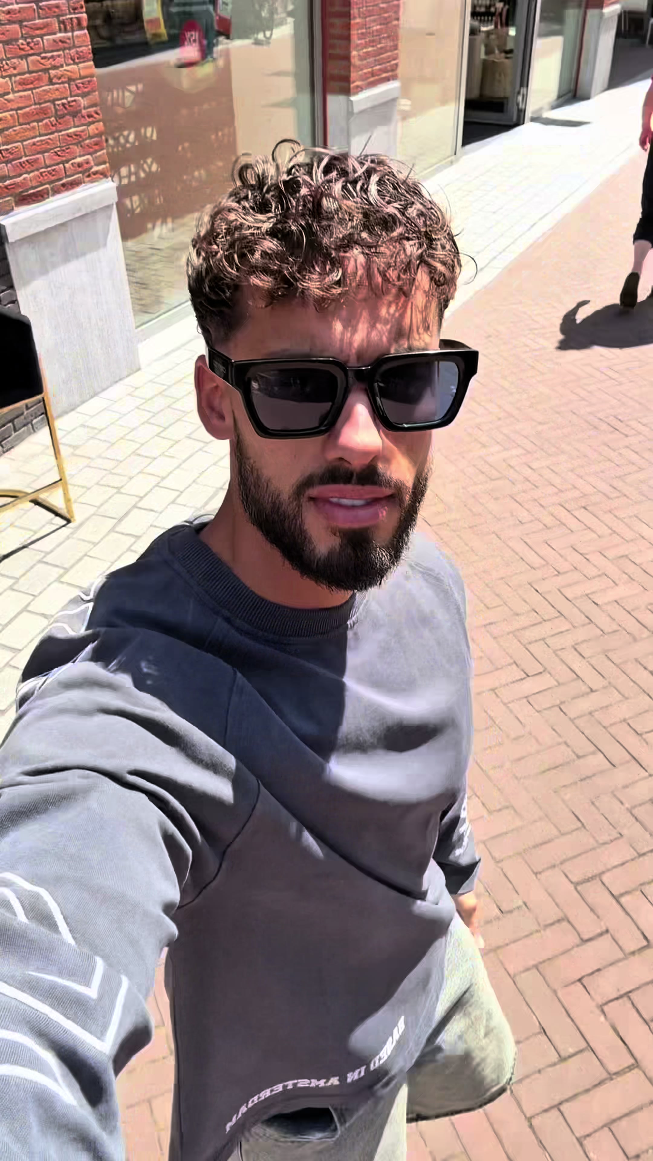 @𝐑𝐄𝐃 𝐄𝐗𝐂𝐋𝐔𝐒𝐈𝐕𝐄