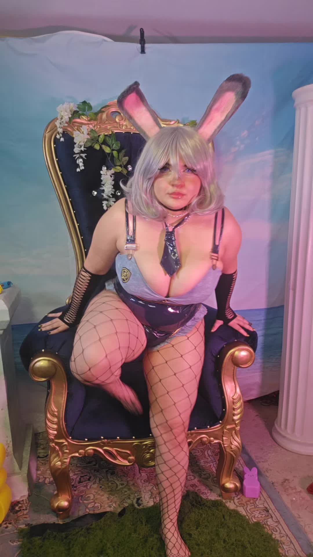 @luckofthelion