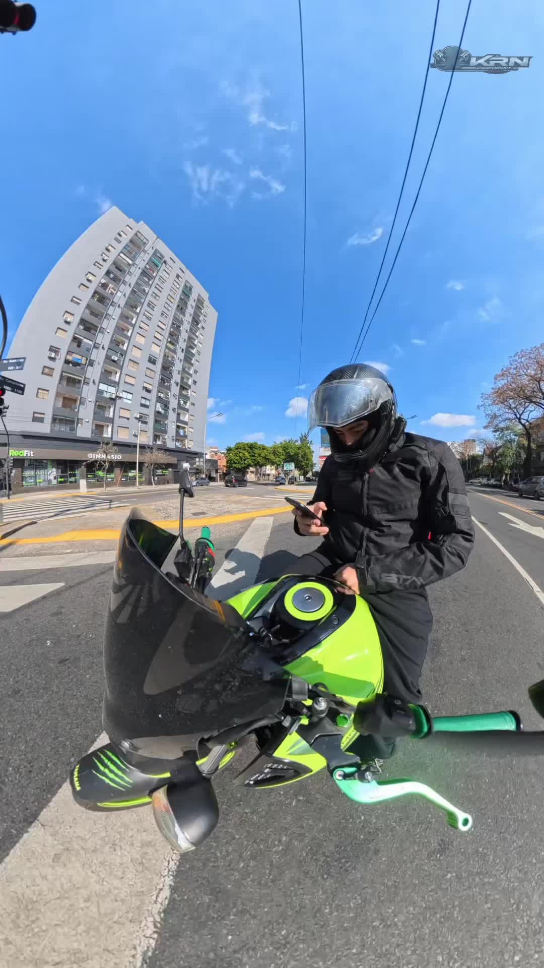 @lauti_motovlog