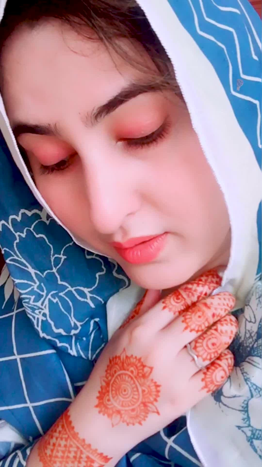 @Shnyui Gjii