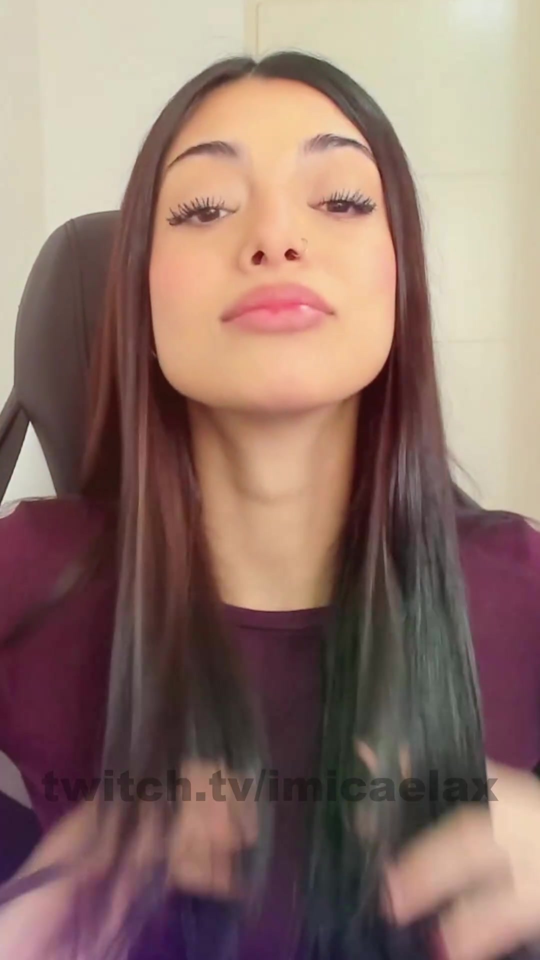 @Micaela