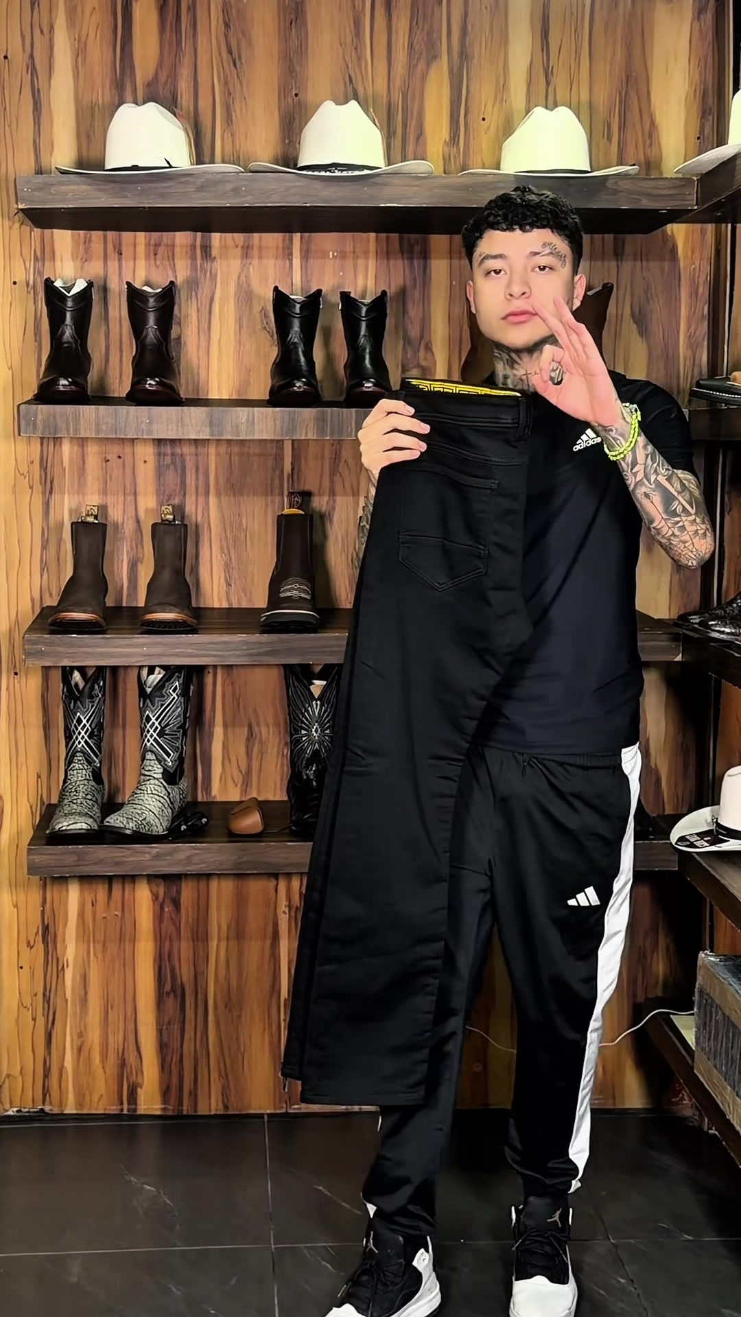 @El GUERO BOOTS