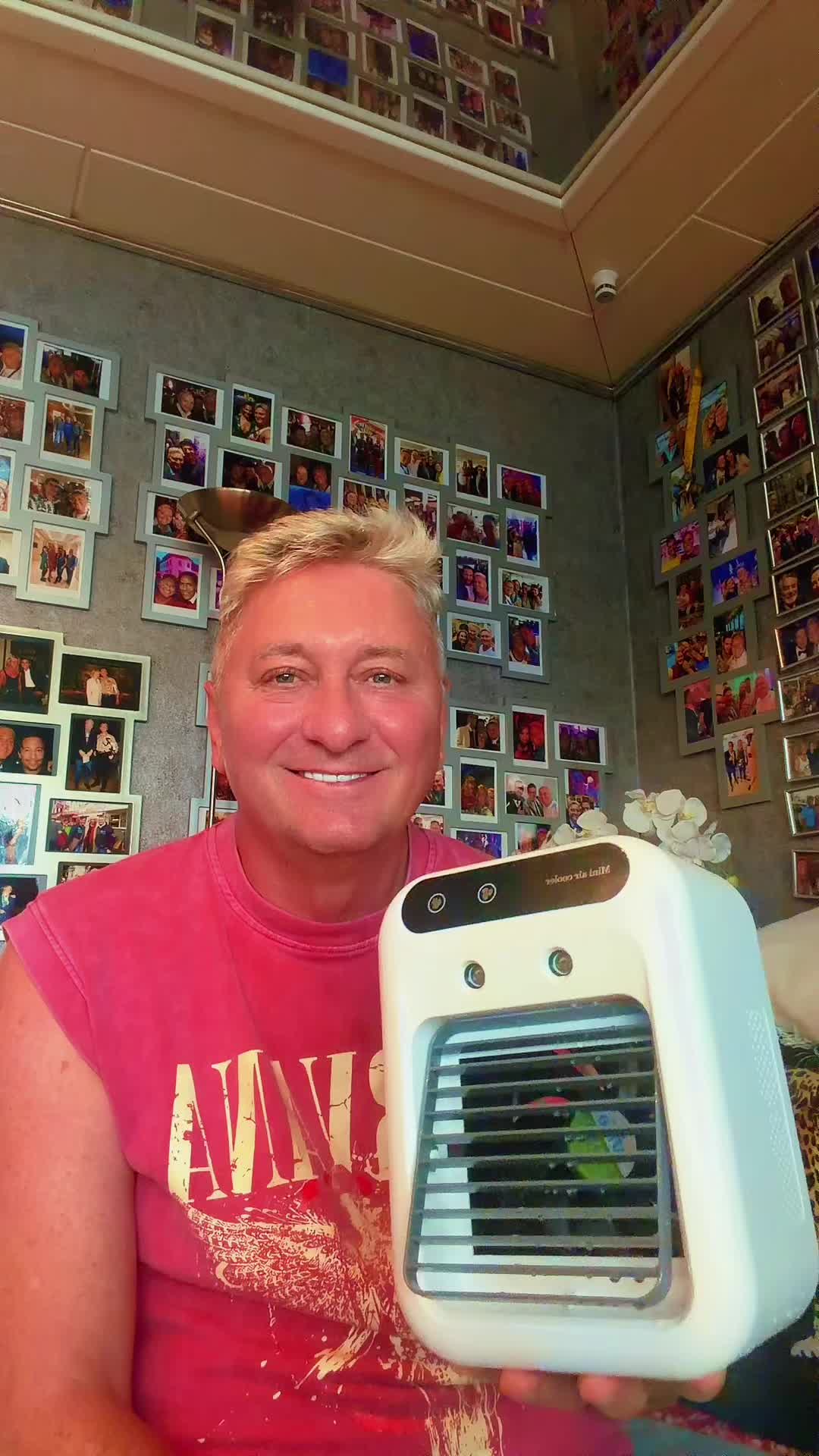 @Hubert Fella🏳️🌈