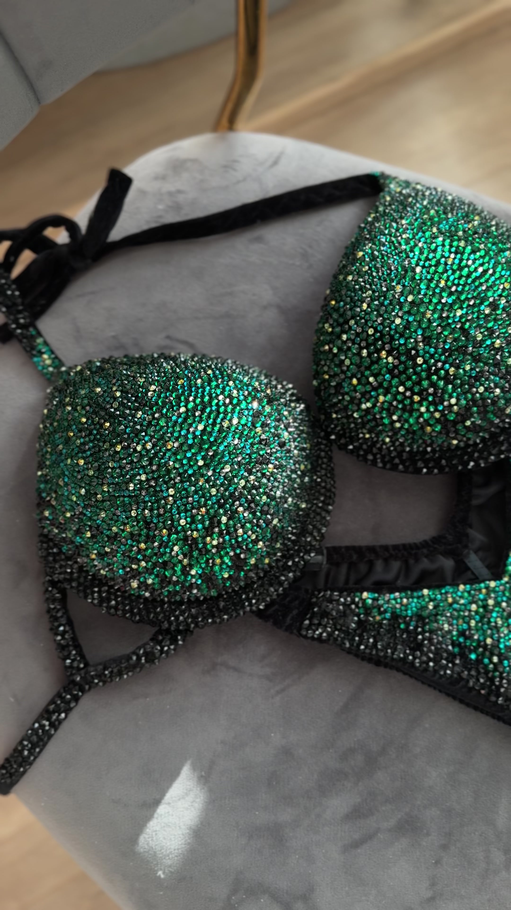 @Shiny Bikini
