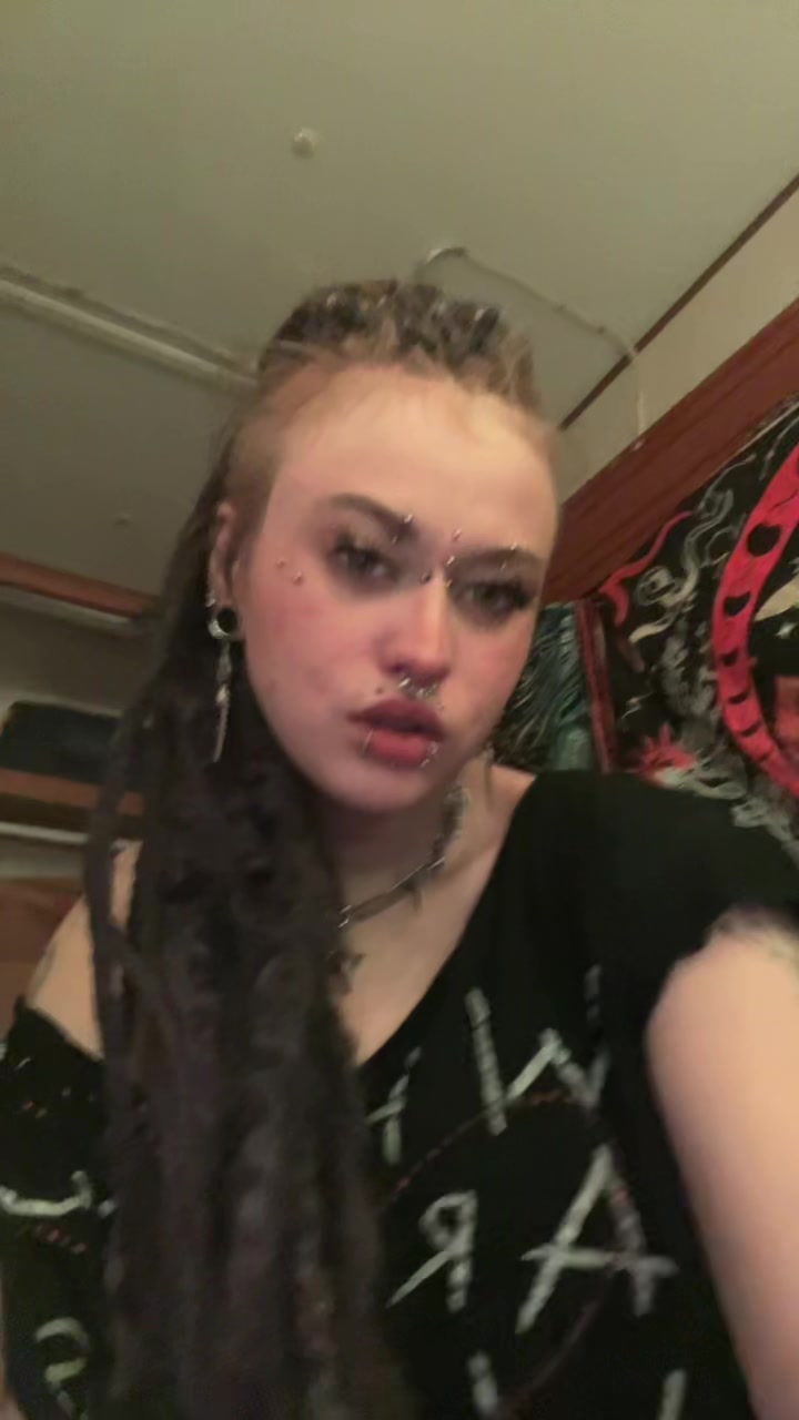 @Living.Dead.Girl.Chaos