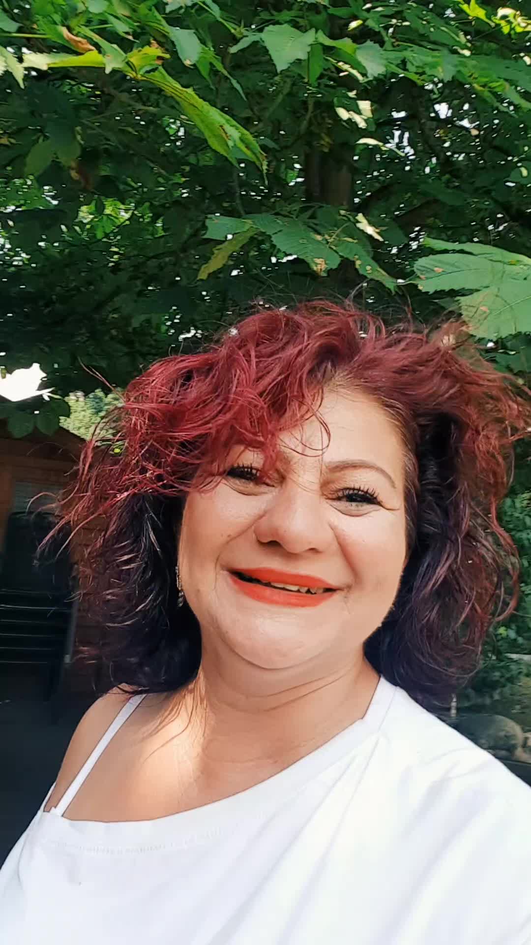 @G&uuml;lay Mor