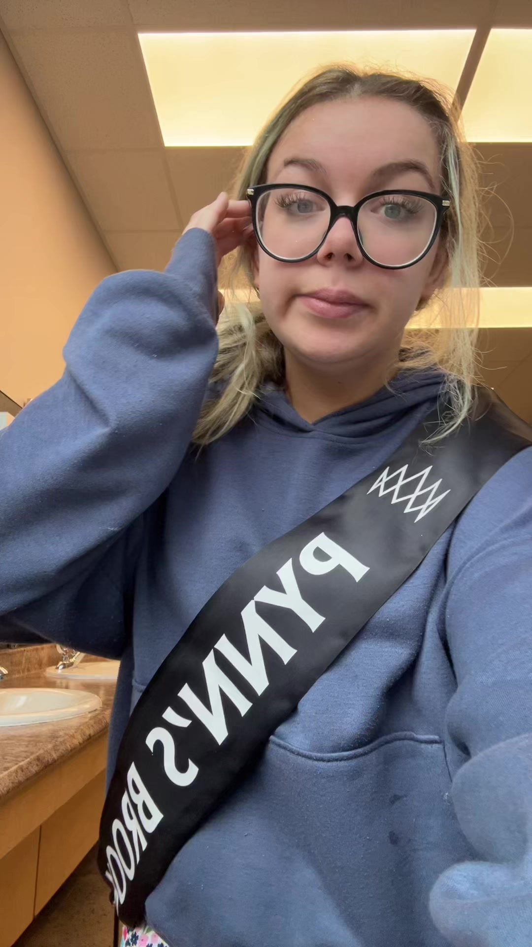 @Bethany Buttcrack