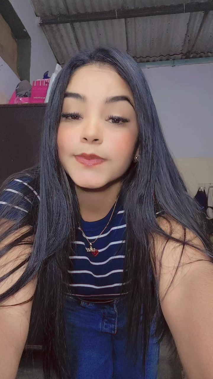 @Génesis Alexandra🩷✨️