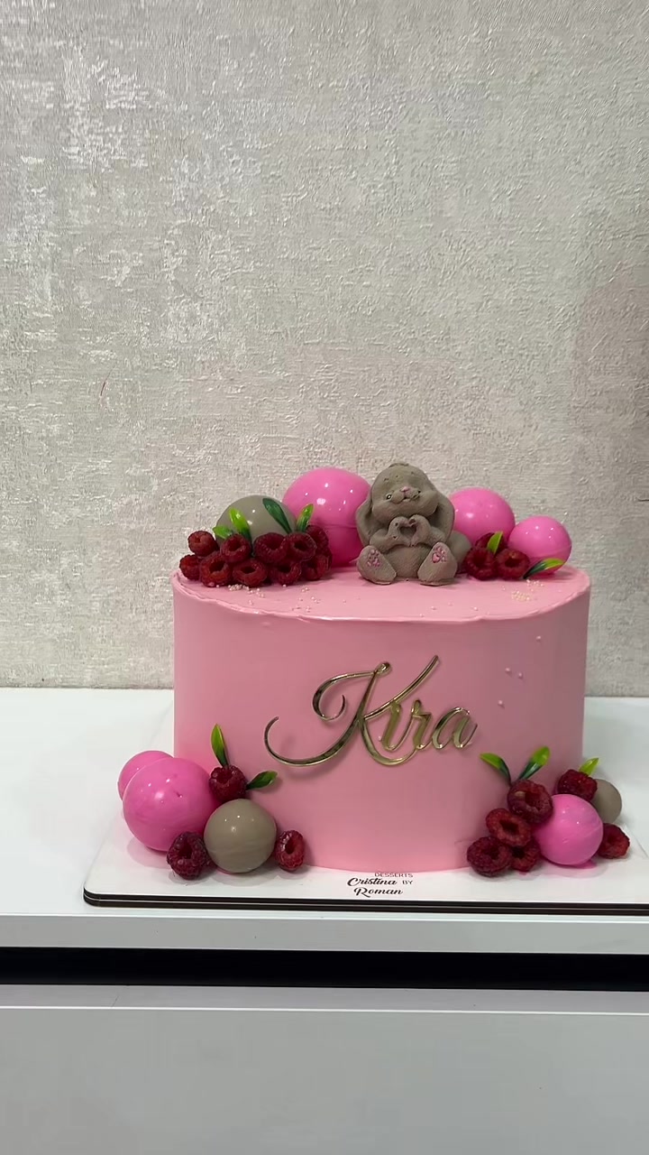 @Desserts by Cristina Roman