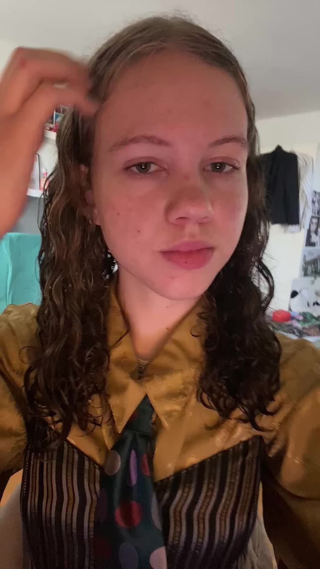@𝐌𝐚𝐫𝐭𝐡𝐚