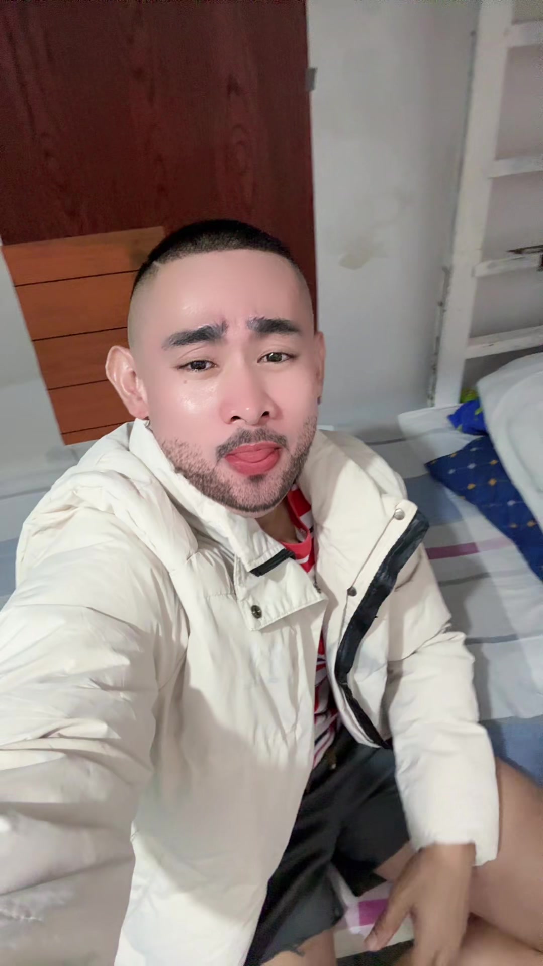 @KaMino Ybanez Reyes