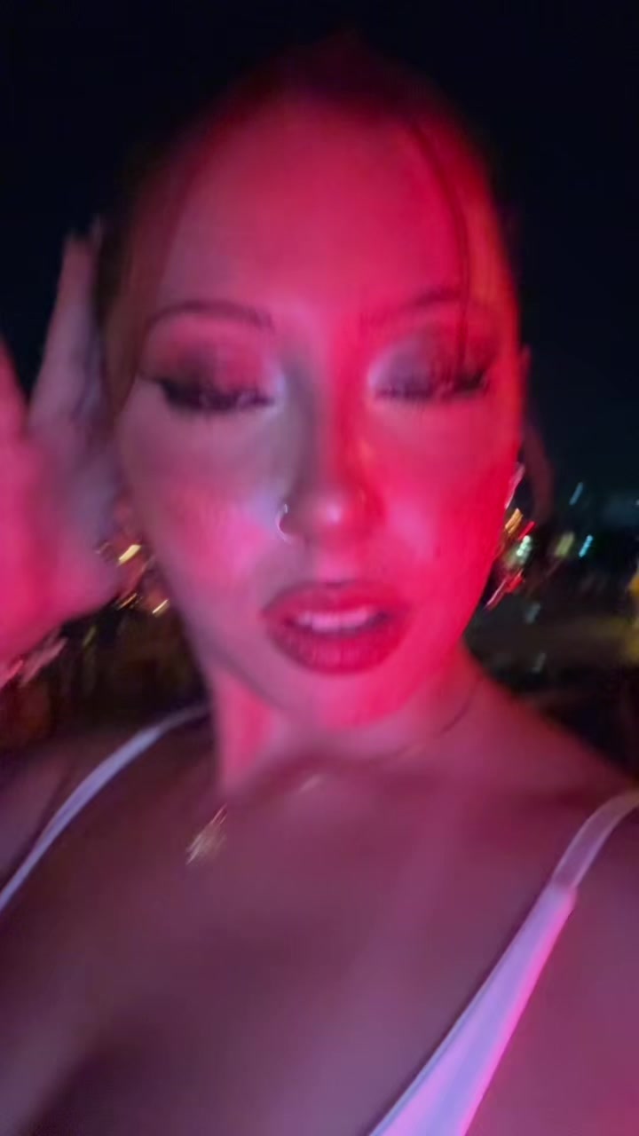 @Esma