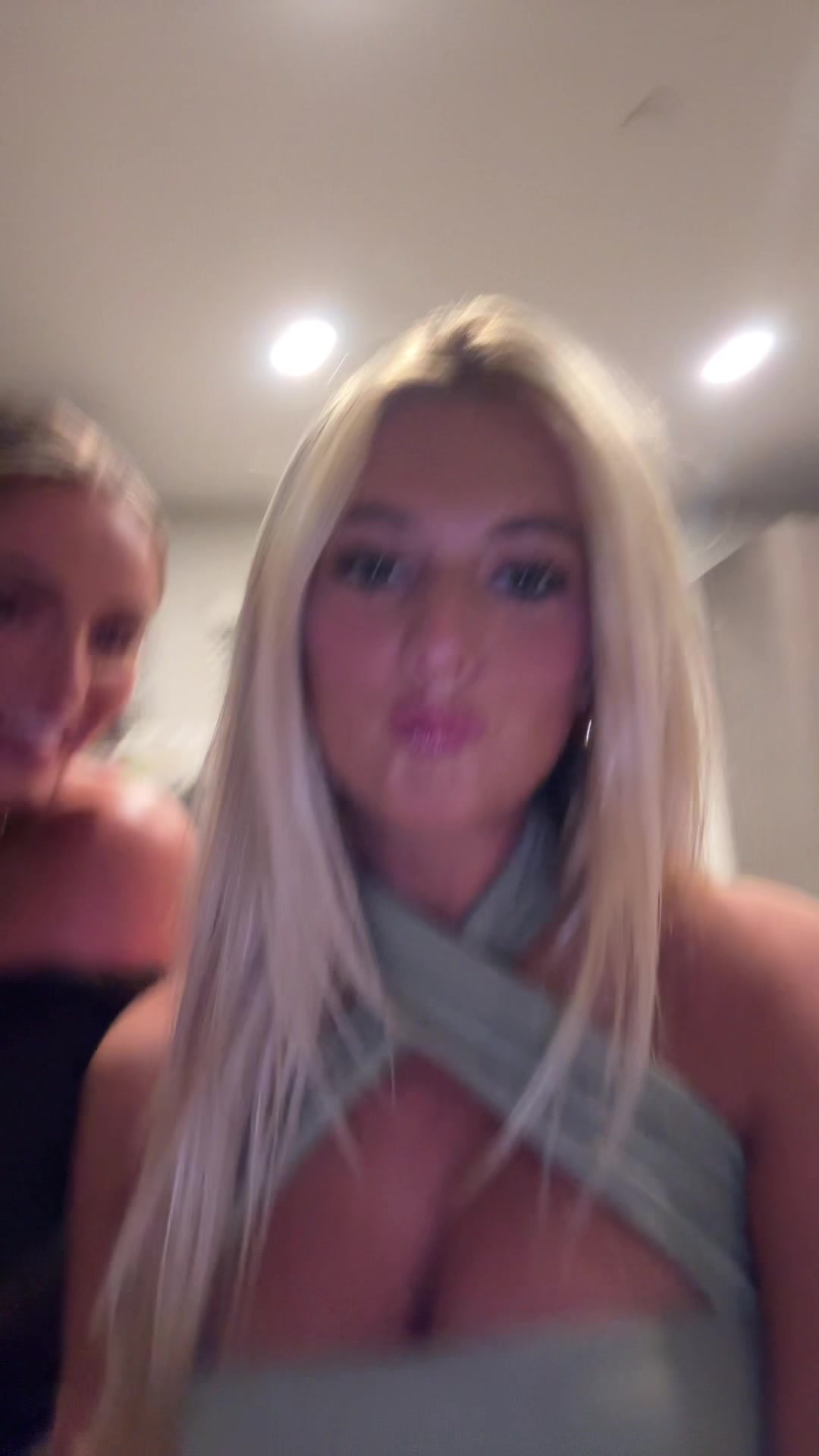 @Eva