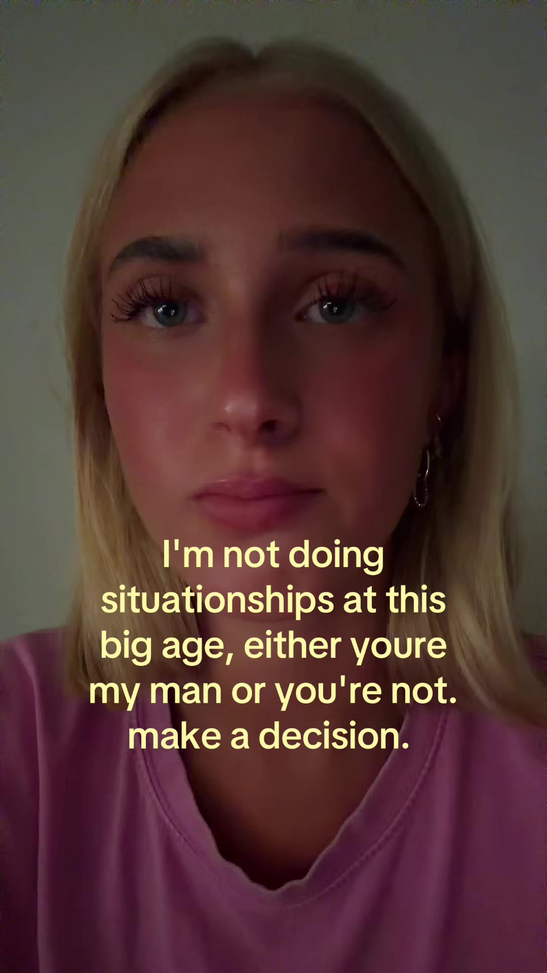@theelliebarker